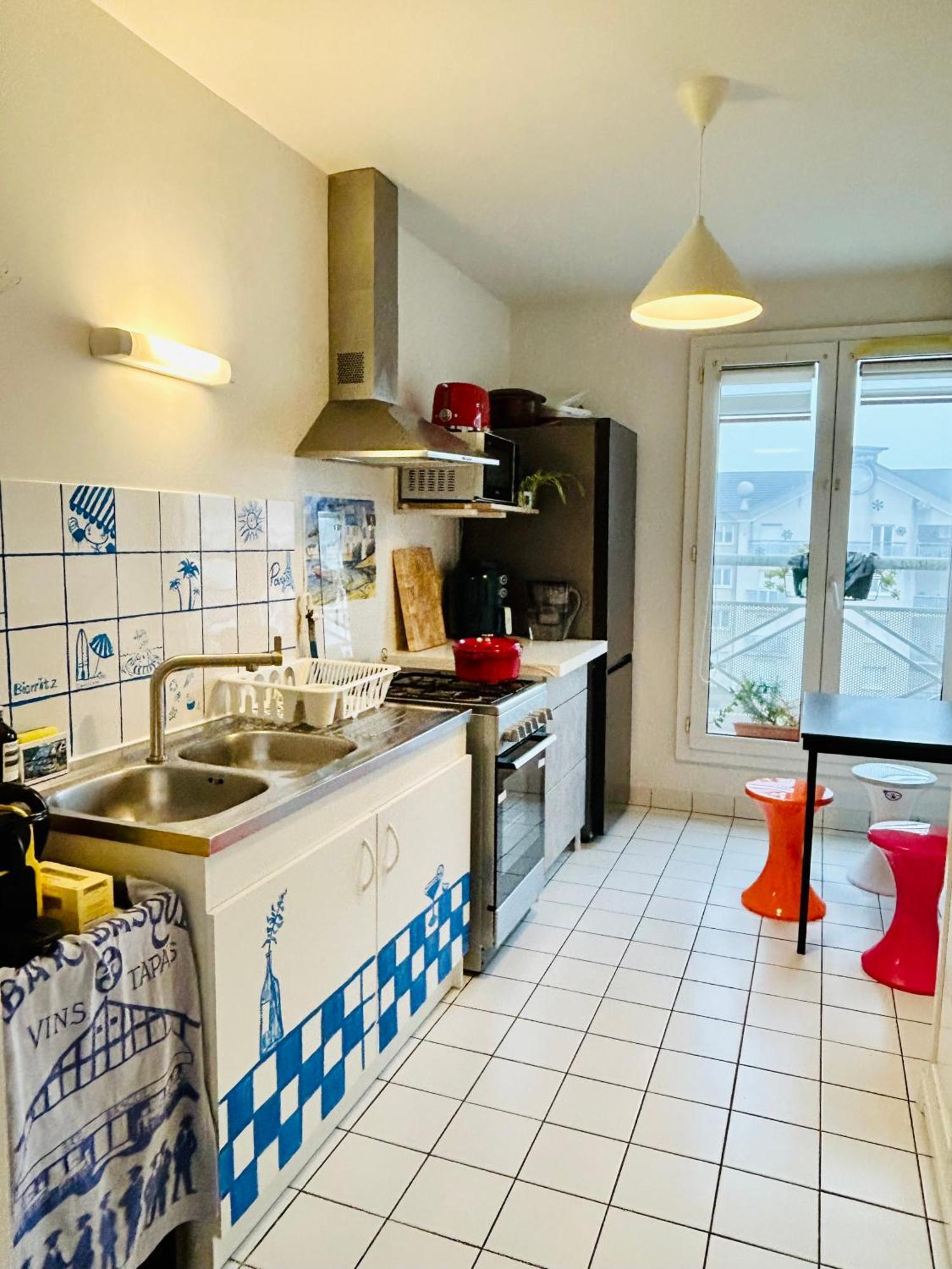 Jolie Chambre 3Minutes De La Gare Rer A Bussy-Saint-Georges Luaran gambar